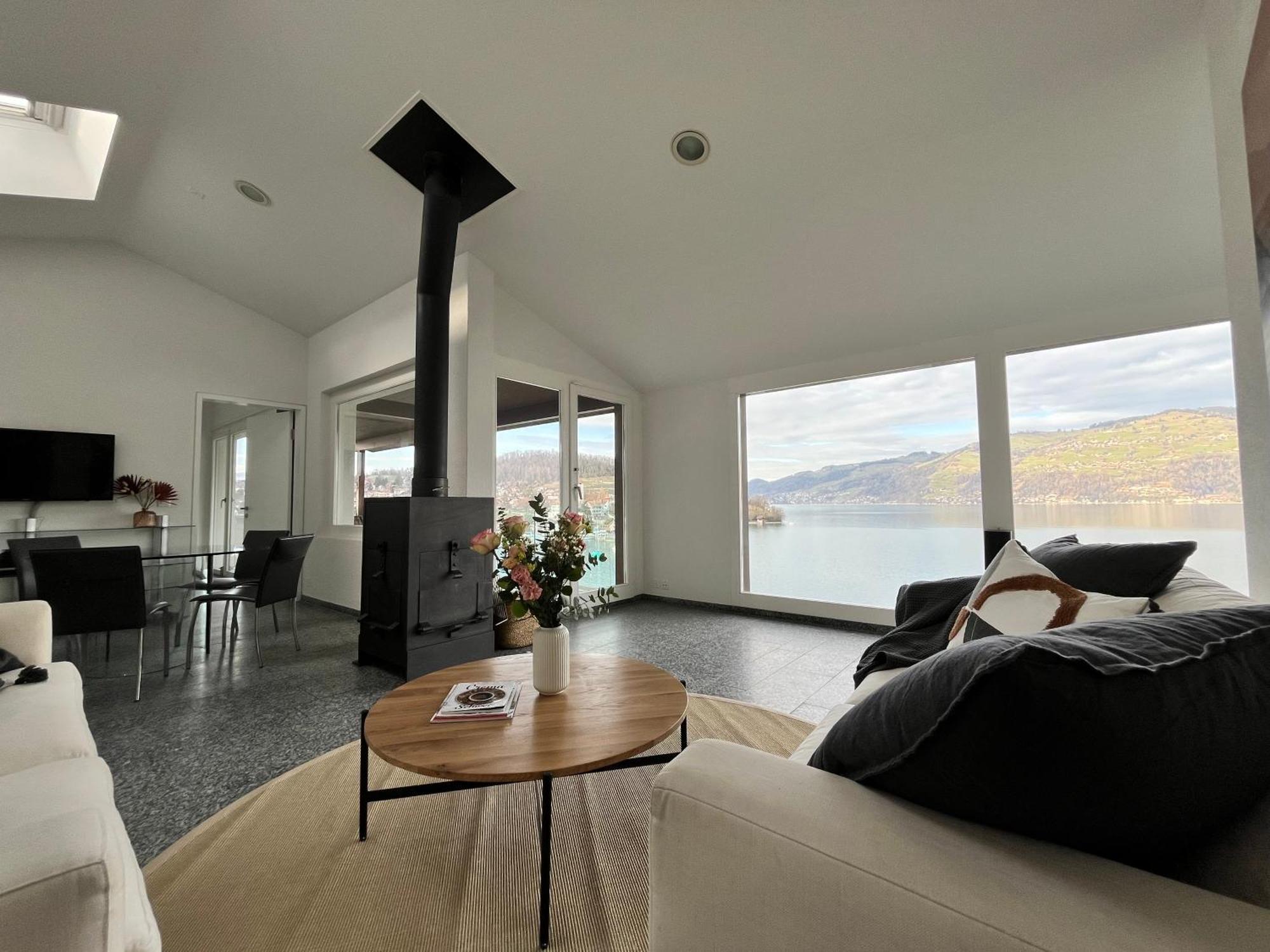 Wohnung Mit Grossartiger Seesicht Und Balkon Spiez Εξωτερικό φωτογραφία