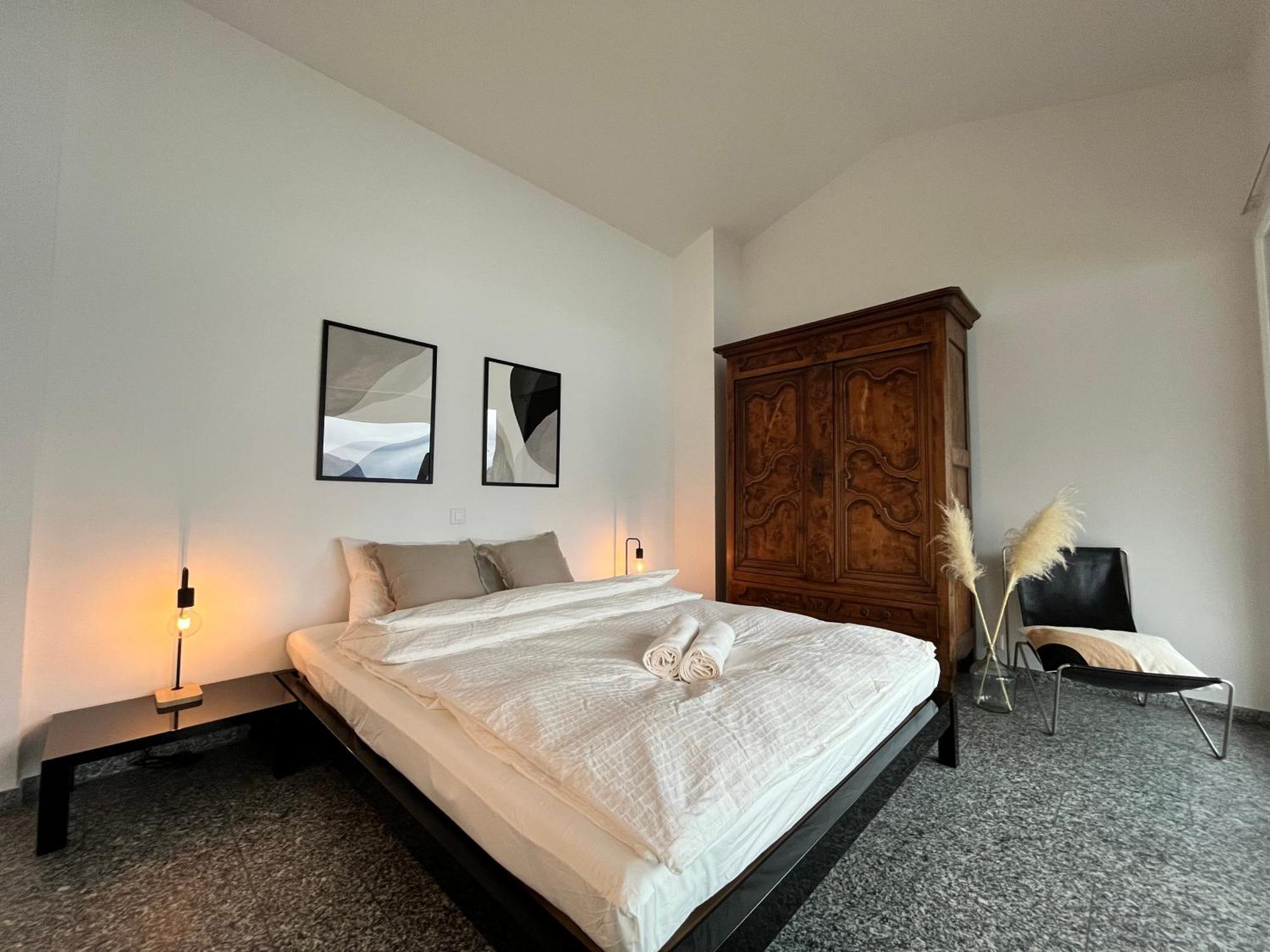 Wohnung Mit Grossartiger Seesicht Und Balkon Spiez Εξωτερικό φωτογραφία
