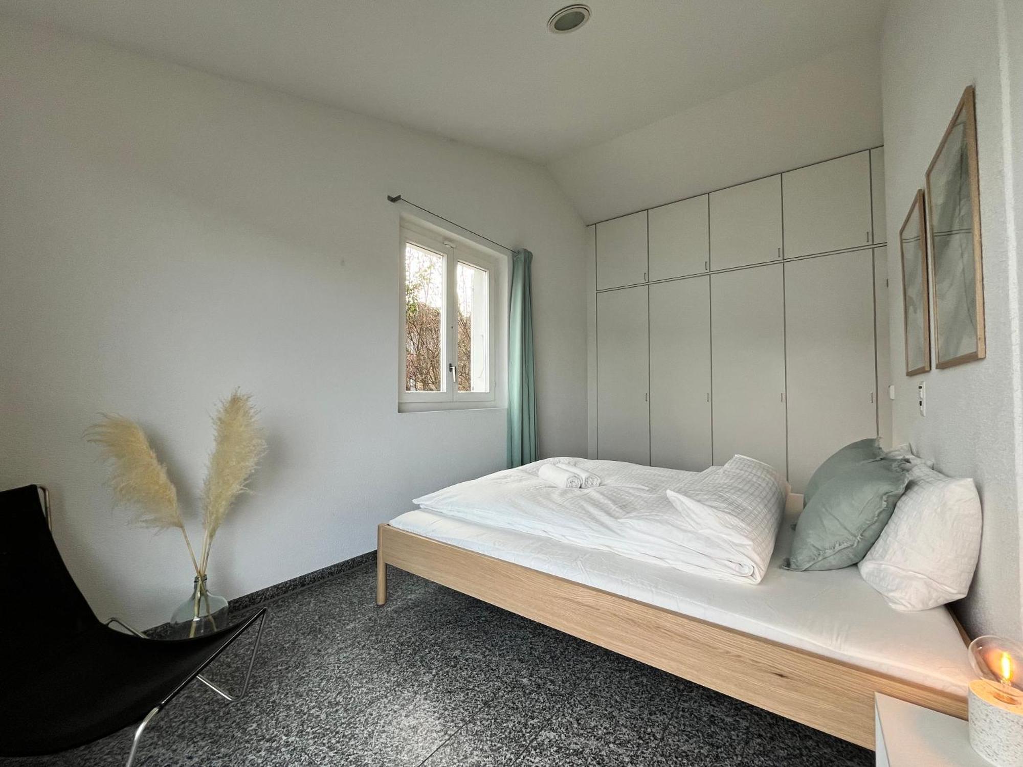 Wohnung Mit Grossartiger Seesicht Und Balkon Spiez Εξωτερικό φωτογραφία