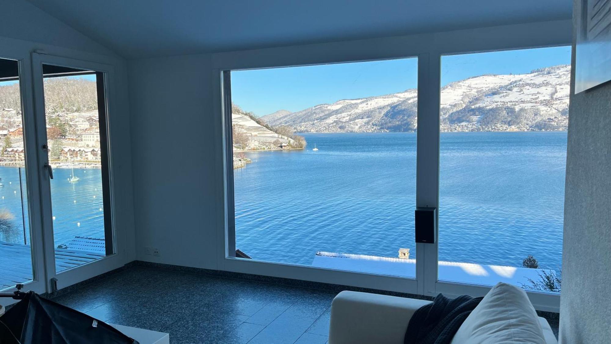 Wohnung Mit Grossartiger Seesicht Und Balkon Spiez Εξωτερικό φωτογραφία