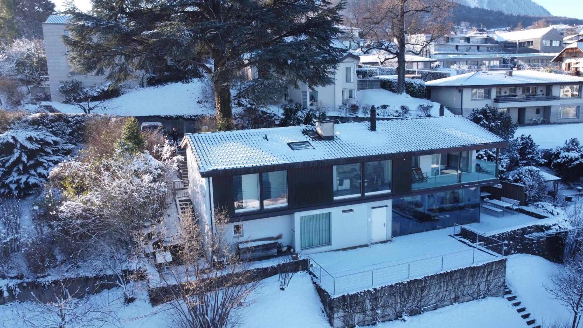 Wohnung Mit Grossartiger Seesicht Und Balkon Spiez Εξωτερικό φωτογραφία